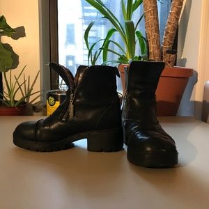 Harley Davidson motorcycle boots